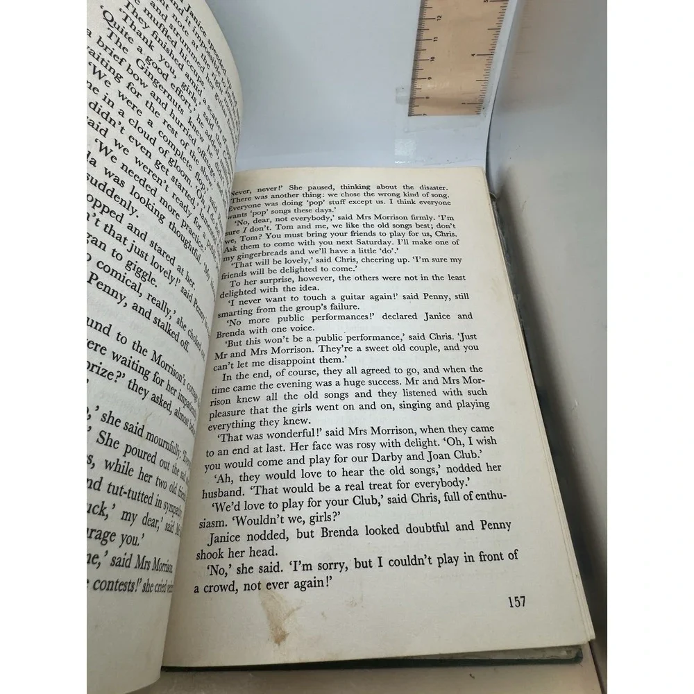 Book of Girls' Stories - 1964 Golden Pleasure Books 1st Edition - HC/DJ